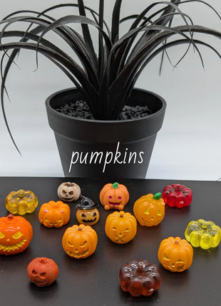 Mini Resin Halloween Figures Mix