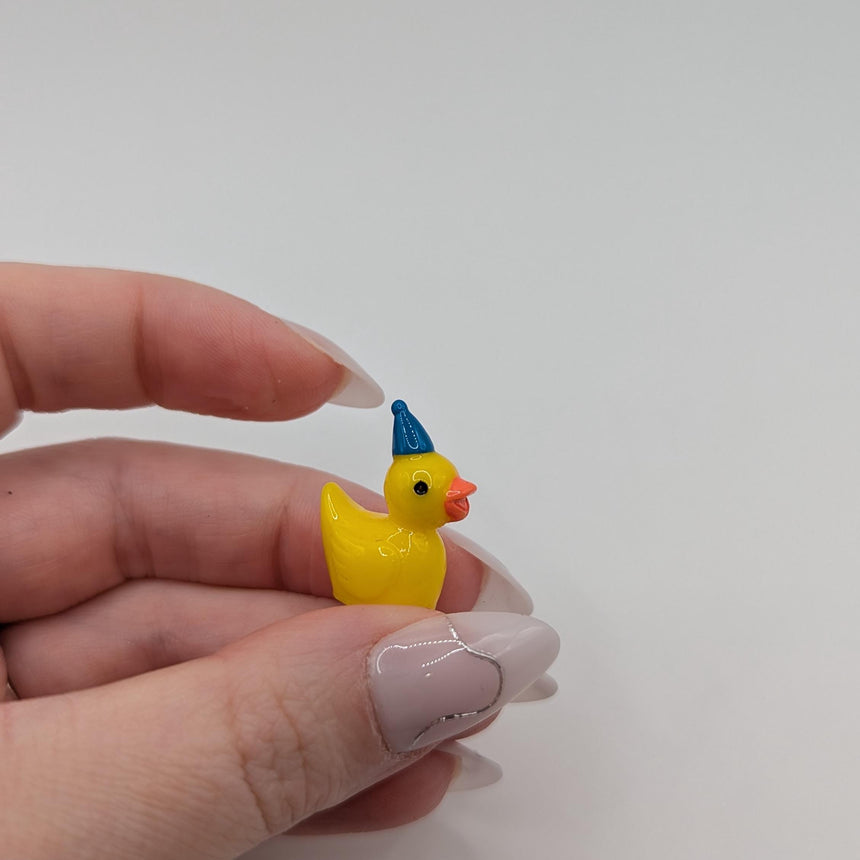 10 pc Mini Party Hat Ducks