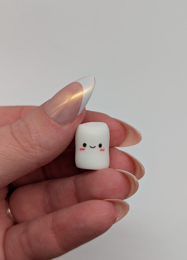 10 pc Happy Marshmallows Resin Charms