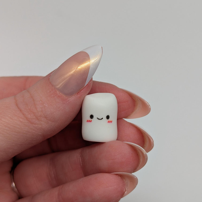10 pc Happy Marshmallows Resin Charms