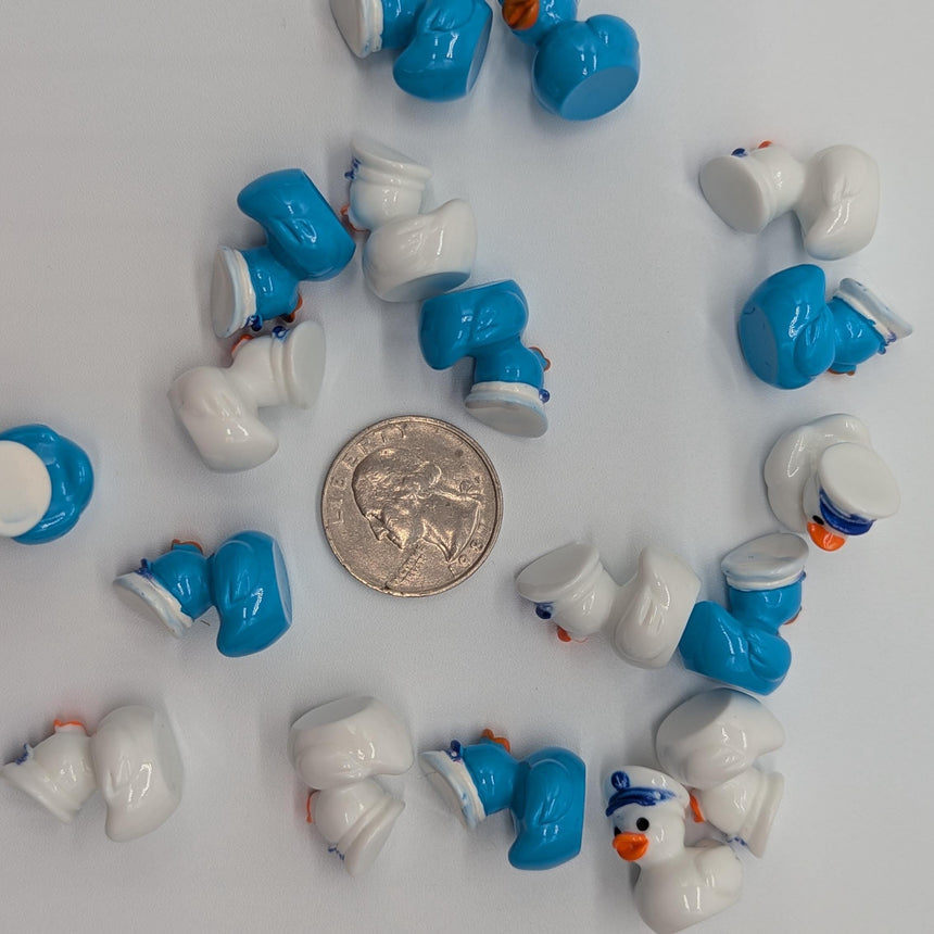 10 pc Mini Boat Captain Ducks