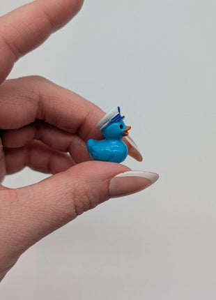 10 pc Mini Boat Captain Ducks