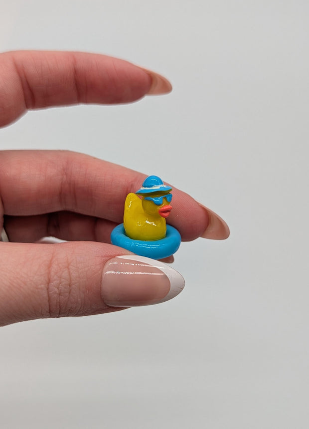 10 pc Mini Pool Party Ducks