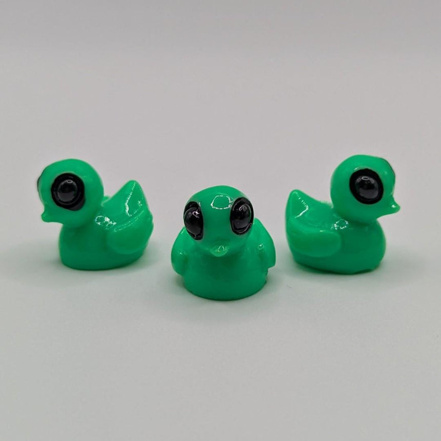 10 pc Mini Alien Ducks