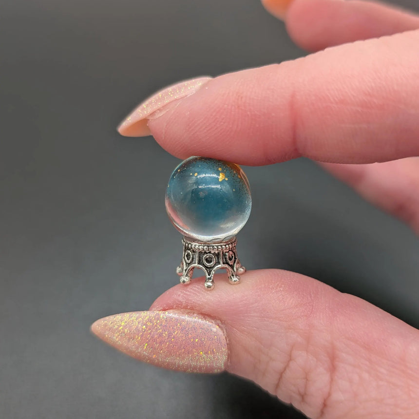Mini Crystal Balls - XS Halloween Desk Decor