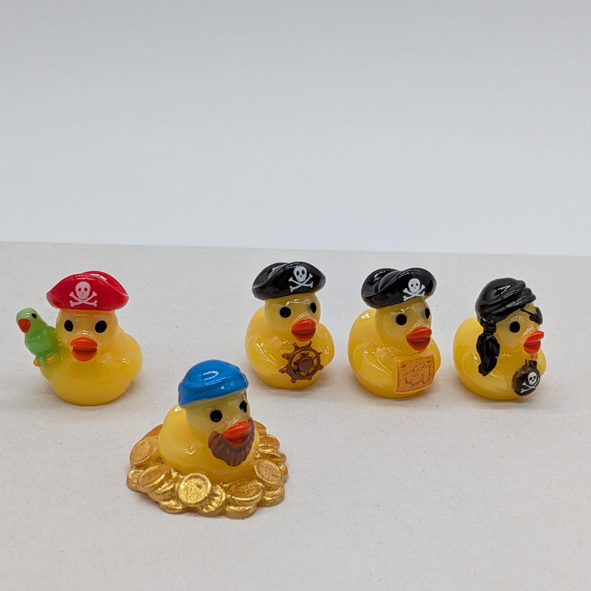 Mini Pirate Crew Ducks (5 pc)
